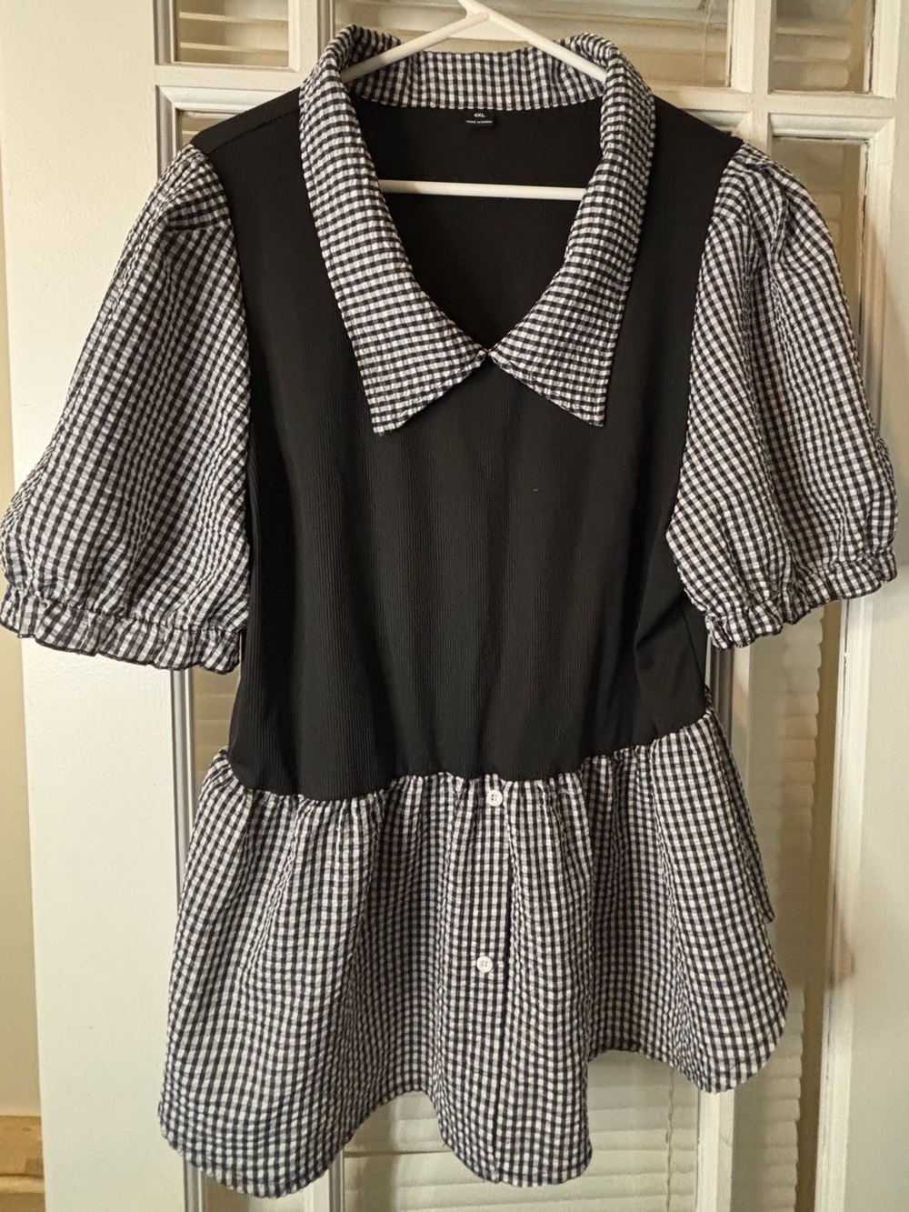 Black Ribbed Shirt with Black & White Gingham Collar-Size 4X